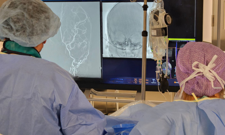 Kompleksowe leczenie naczyniowych patologii OUN u dzieci