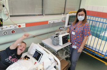 Wsparcie Urzędu Marszałkowskiego Województwa Mazowieckiego w postaci dwóch defibrylatorów