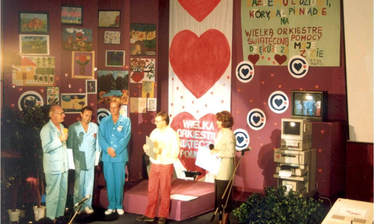 30 Finał Wielkiej Orkiestry Świątecznej Pomocy - Wspólna Historia Fundacji WOŚP i IPCZD
