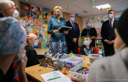 16-agata-kornhauser-duda-olena-zelenska-centrum-zdrowia-dziecka-20221004-gja-0345.jpg