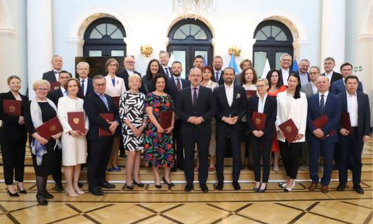 Pani prof. dr hab. n. med. Joanna Pawłowska została powołana przez Ministra Zdrowia do Naczelnej Komisji Bioetycznej ds. Badań Klinicznych. Komisja będzie działać przy Agencji Badań Medycznych.   