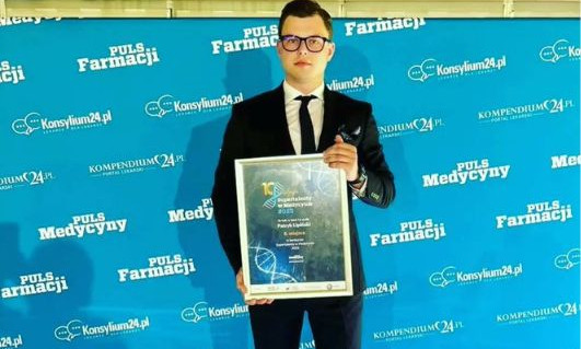 Dr hab. n. med. i n. o zdr. Patryk Lipiński w pierwszej dziesiątce prestiżowego konkursu.