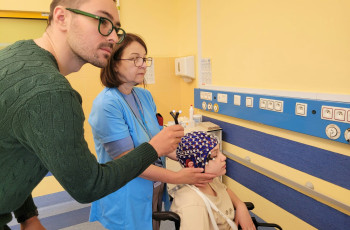 Badanie HD-EEG (high density) w Pracowni EEG i Wideometrii