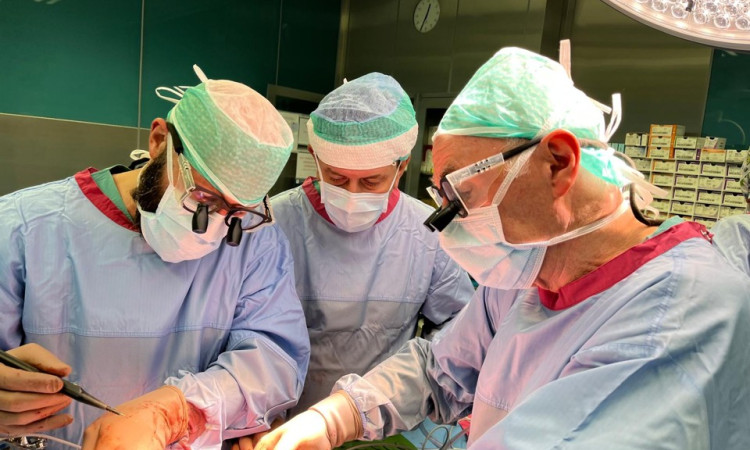 Zespół Kliniki Chirurgii Dziecięcej i Transplantacji Narządów przeprowadził aż 101 przeszczepień narządów u dzieci w 2024 roku!