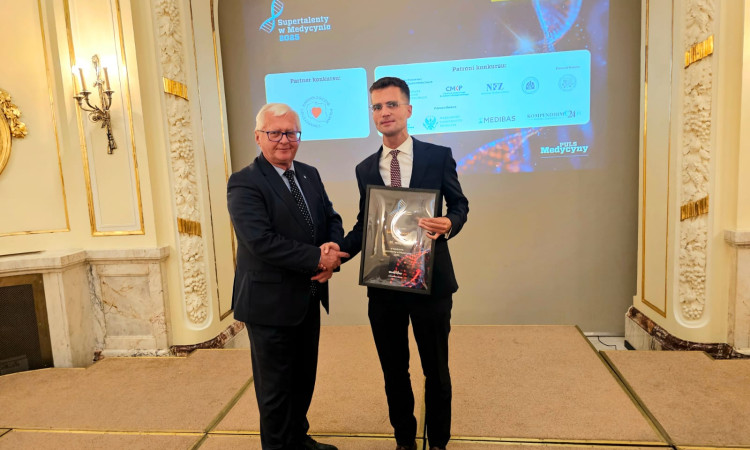 Supertalenty w Medycynie 2025: dr hab. n. med. Łukasz Obrycki, prof. IPCZD w gronie laureatów!