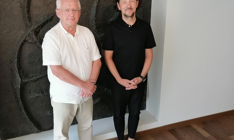 Projekt na gruntowną modernizację dużego basenu