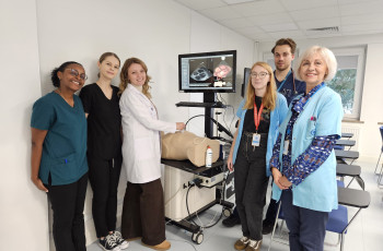 ExPaedition 2025 - Młodzi Lekarze z Europy w Centrum Zdrowia Dziecka