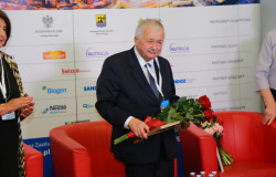 Zdjęcie Prof. dr hab. n. med. Józefowi Ryżko
