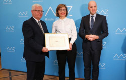 Zdjęcie z Certyfikatem "PracoDawca Zdrowia 2019"